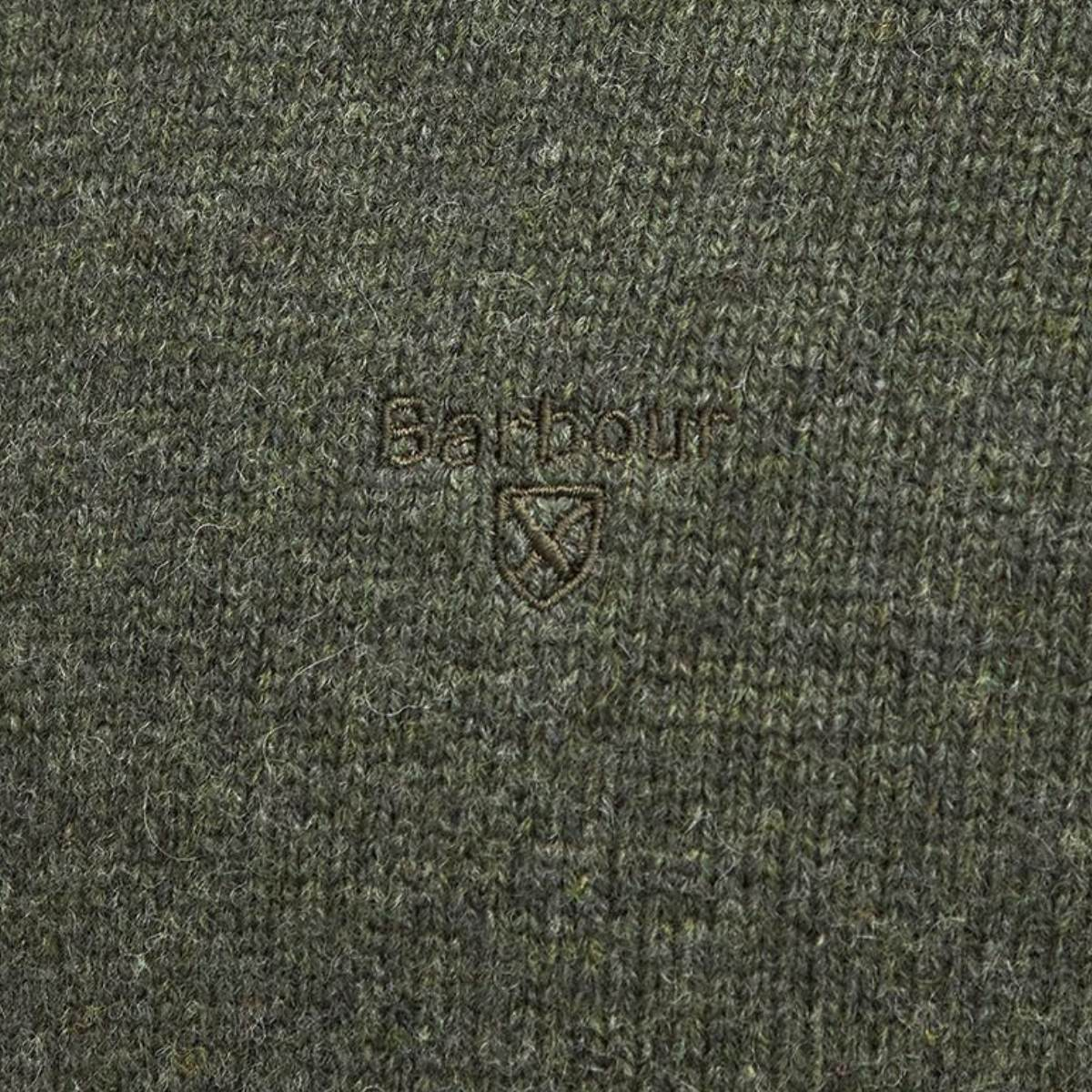 Barbour Grangetown Merino Crew Neck Sweater in Mid Olive,  fijne breiwerk maakt deze trui bijzonder