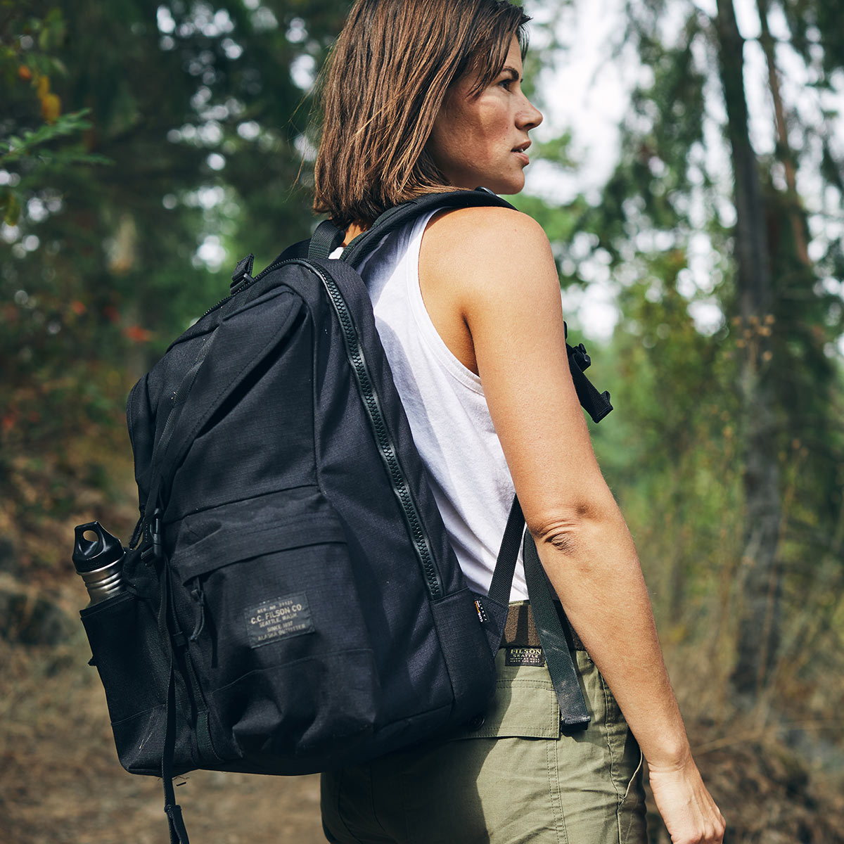 Filson Ripstop Backpack Black, Lichtgewicht en stoer, ontworpen voor comfort op lange tochten