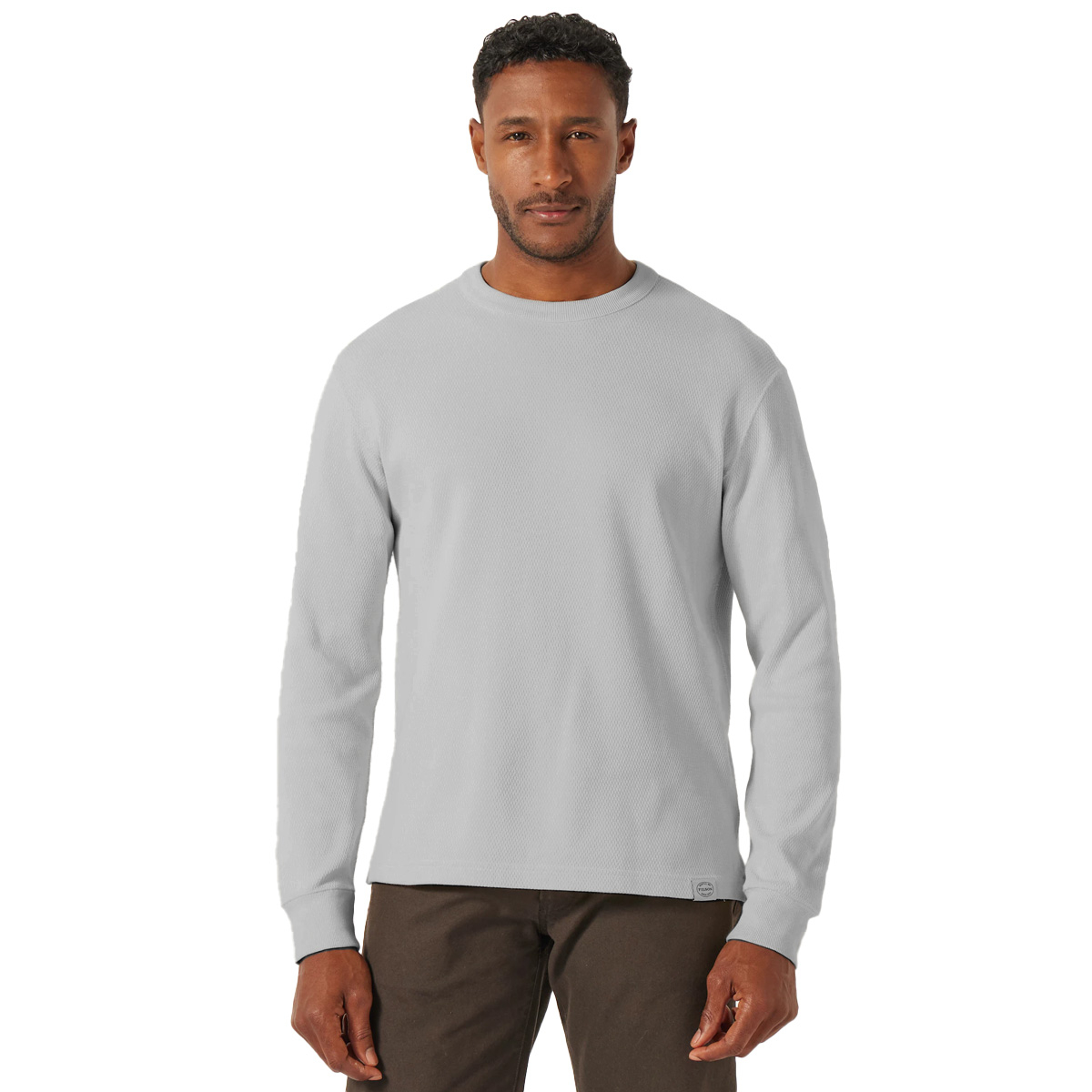 Filson Waffle Knit Thermal Crew Light Heather Gray, gestyled op model voor maat