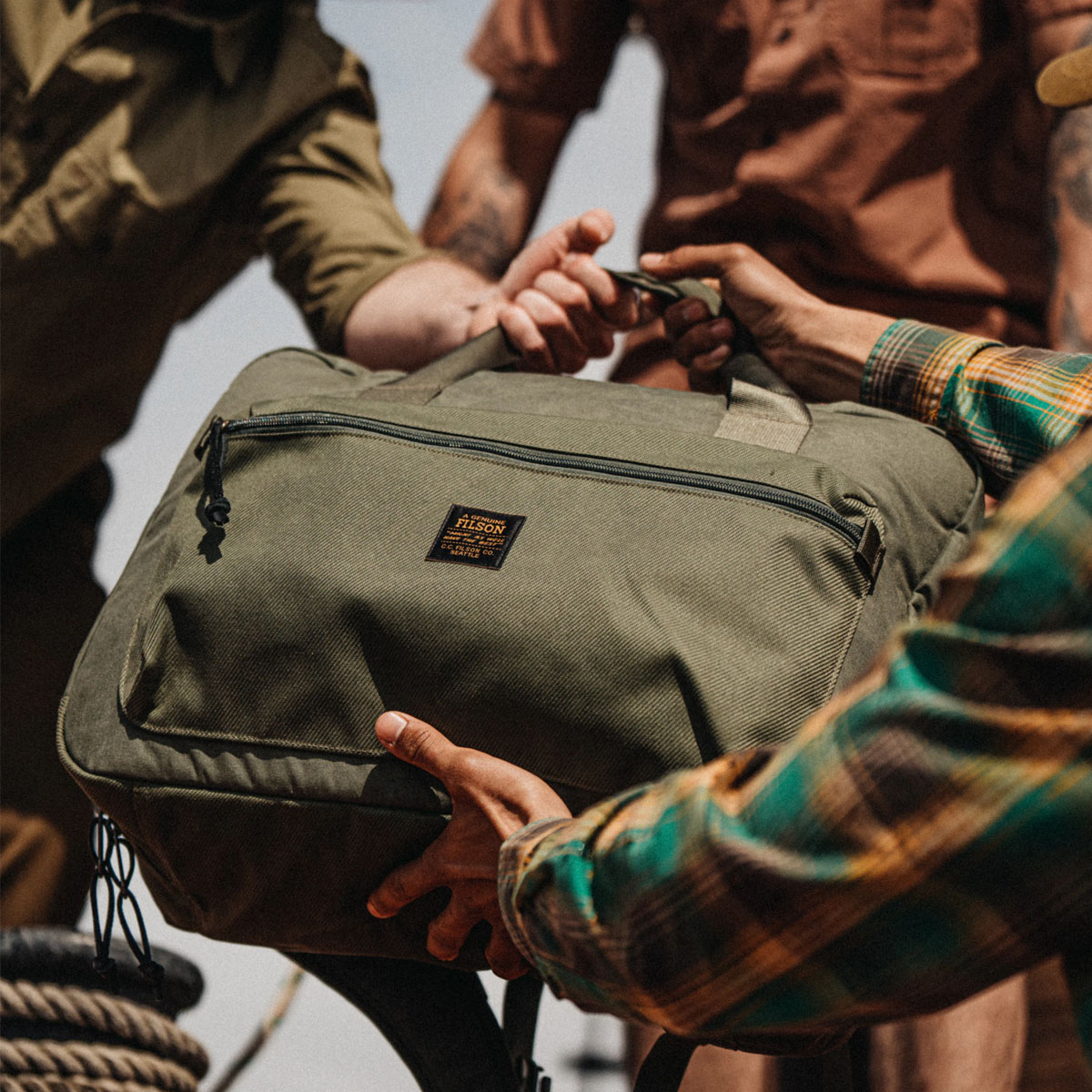 Filson Surveyor Pullman Pack Service Green, duurzame en veelzijdige reistas voor een lang weekend weg of meer